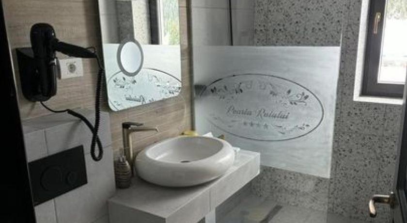 Poarta Raiului Hotel Tau Bistra Bagian luar foto