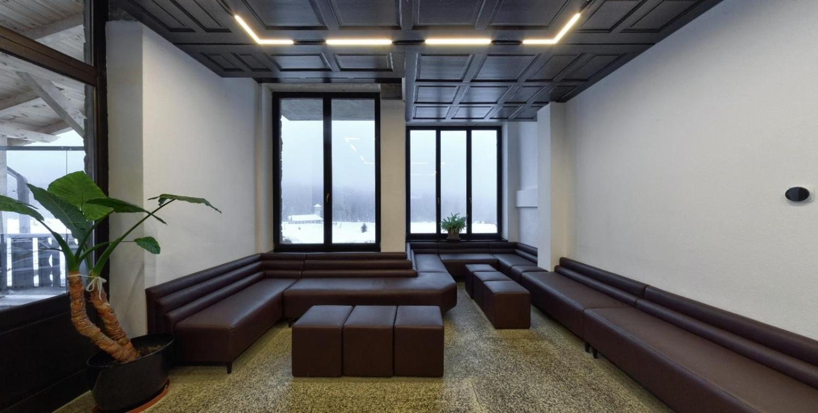 Poarta Raiului Hotel Tau Bistra Bagian luar foto