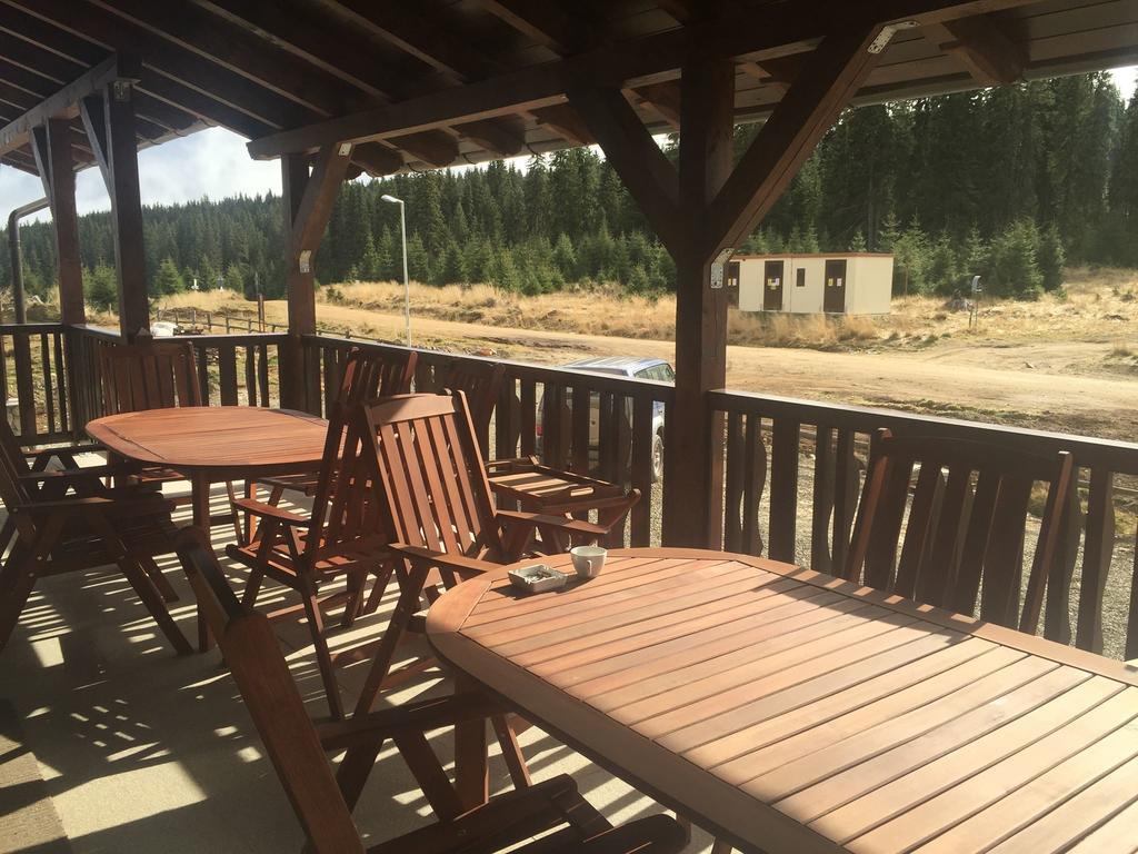 Poarta Raiului Hotel Tau Bistra Bagian luar foto